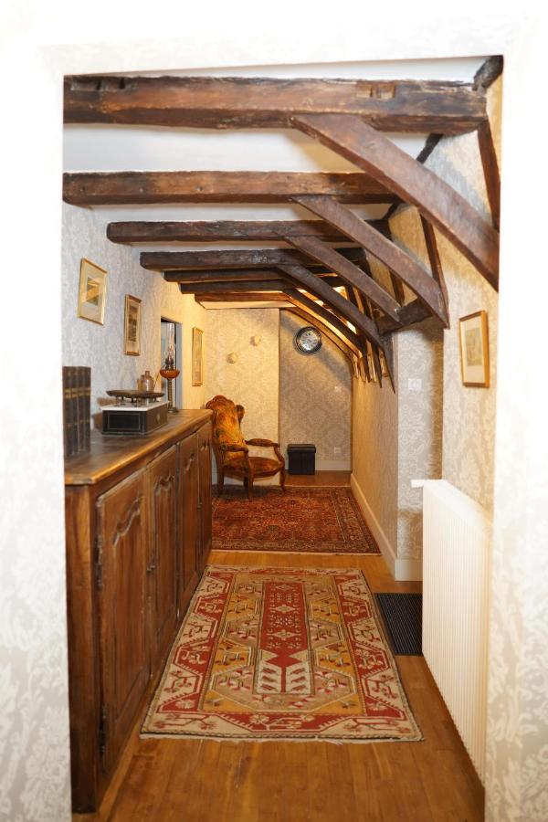 Chateau De Vassinhac Chambres D'Hotes Collonges La Rouge Exterior foto